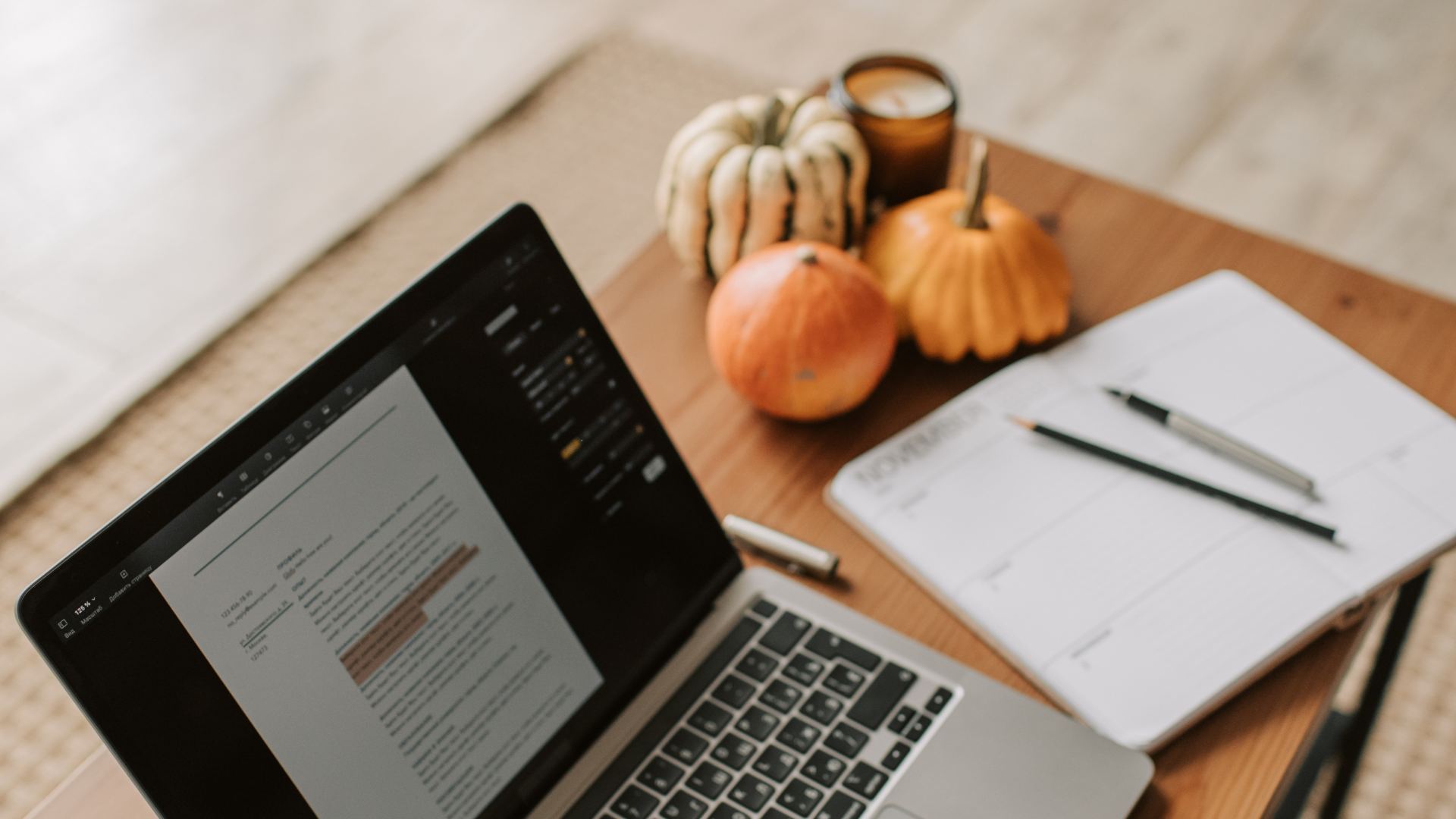 Contenu court vs contenu long : qu’est-ce qui est mieux pour trouver des clients ?